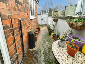 Photo 5- click for photo gallery